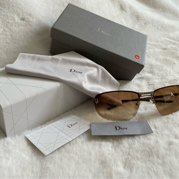 Dior Sunglasses - Picture 5 of 6